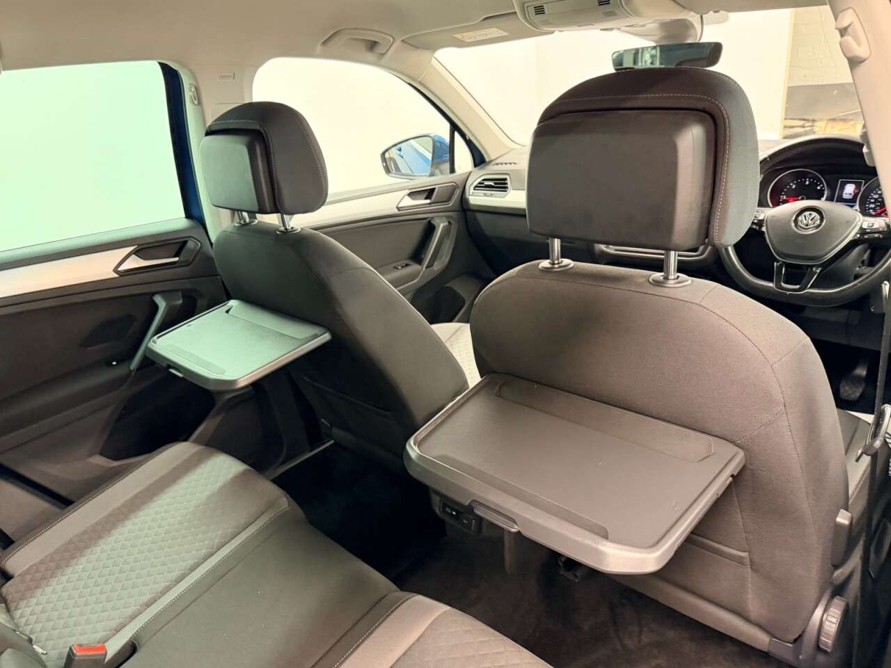 2018 VOLKSWAGEN TIGUAN 2018 VOLKSWAGEN TIGUAN