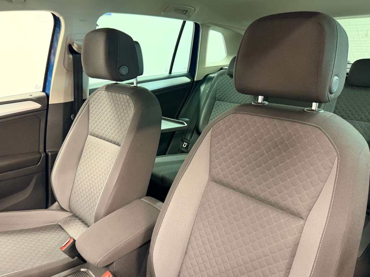 2018 VOLKSWAGEN TIGUAN 2018 VOLKSWAGEN TIGUAN