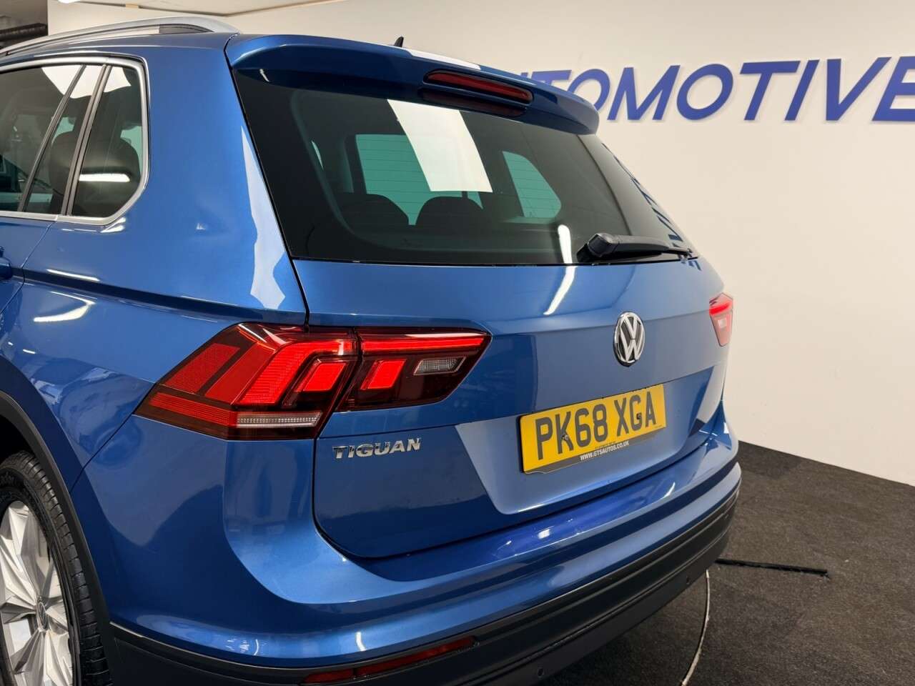 2018 VOLKSWAGEN TIGUAN 2018 VOLKSWAGEN TIGUAN