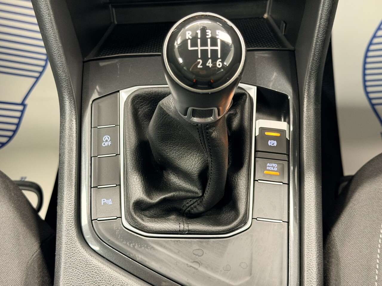 2018 VOLKSWAGEN TIGUAN 2018 VOLKSWAGEN TIGUAN