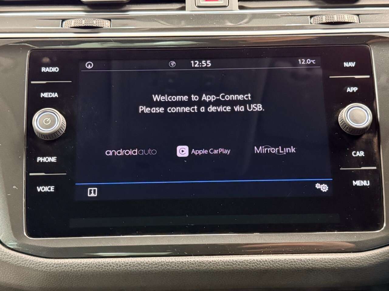 2018 VOLKSWAGEN TIGUAN 2018 VOLKSWAGEN TIGUAN