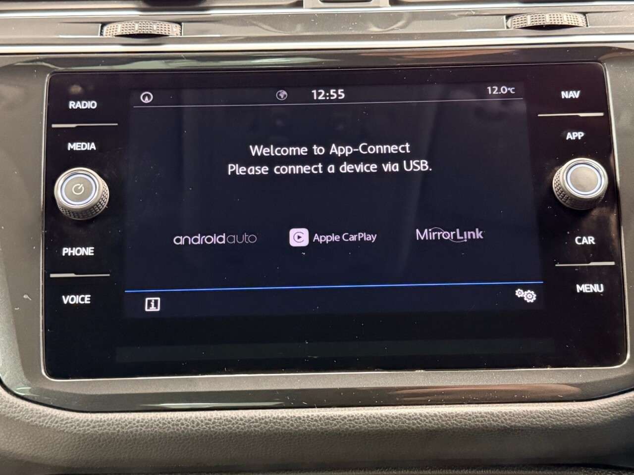 2018 VOLKSWAGEN TIGUAN 2018 VOLKSWAGEN TIGUAN