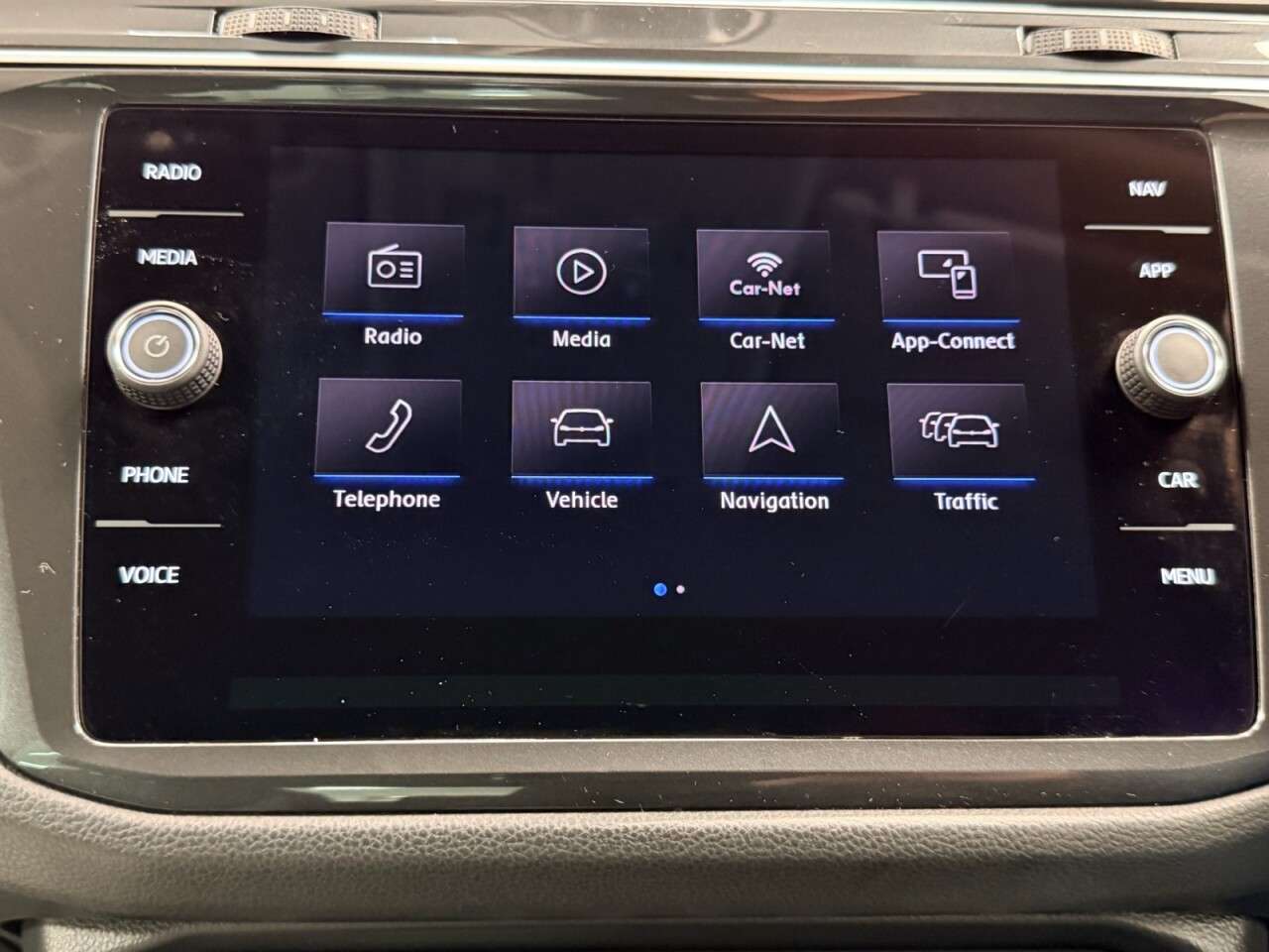 2018 VOLKSWAGEN TIGUAN 2018 VOLKSWAGEN TIGUAN