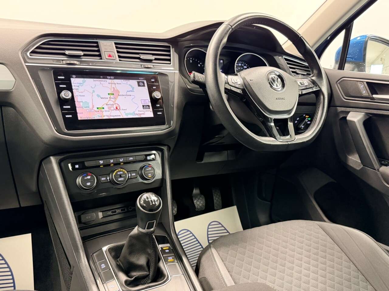 2018 VOLKSWAGEN TIGUAN 2018 VOLKSWAGEN TIGUAN