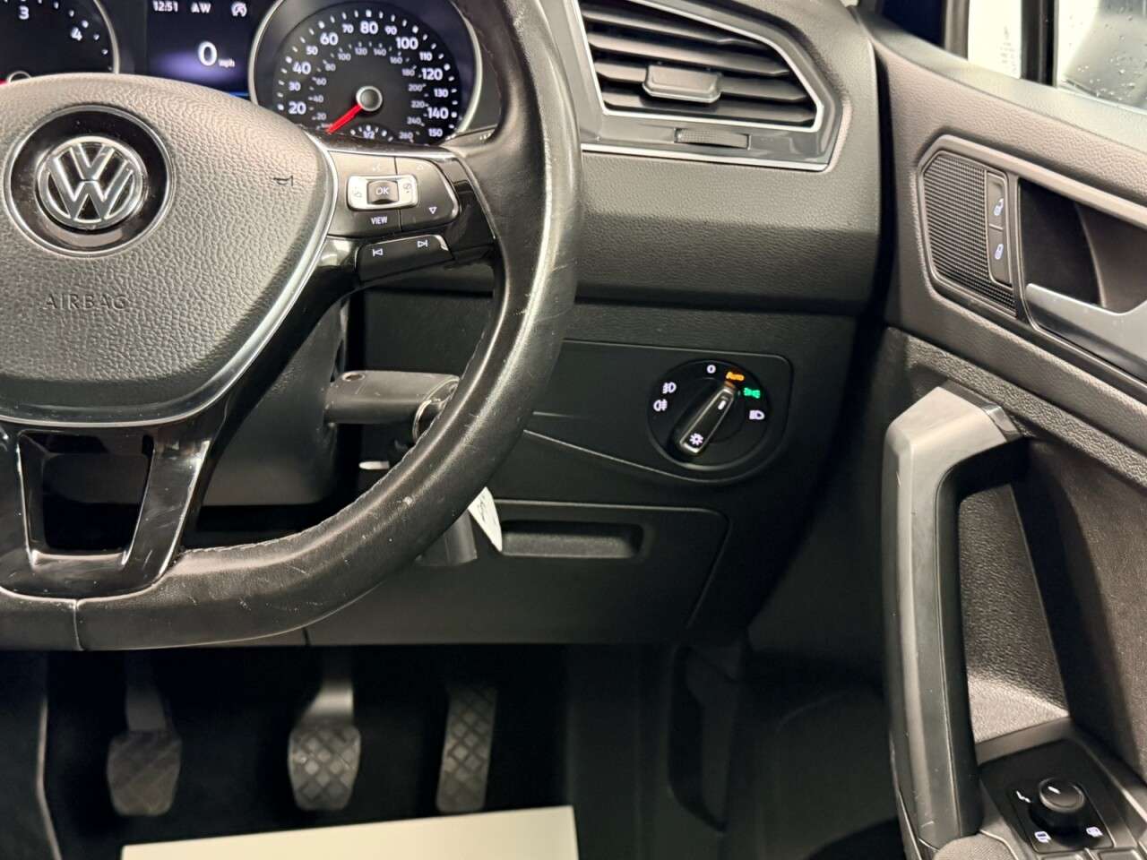 2018 VOLKSWAGEN TIGUAN 2018 VOLKSWAGEN TIGUAN