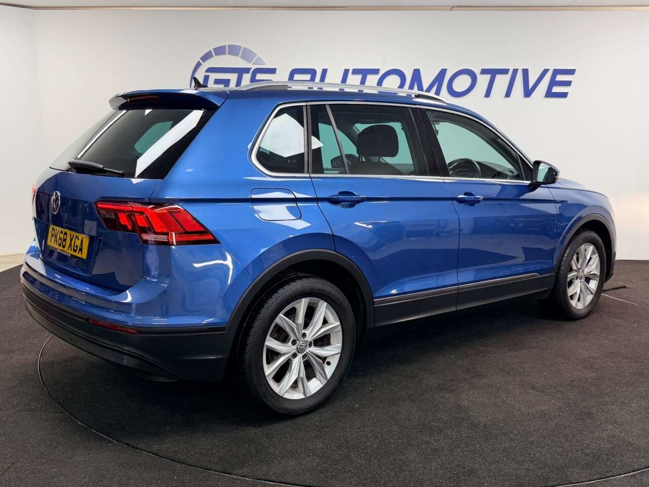 2018 VOLKSWAGEN TIGUAN 2018 VOLKSWAGEN TIGUAN