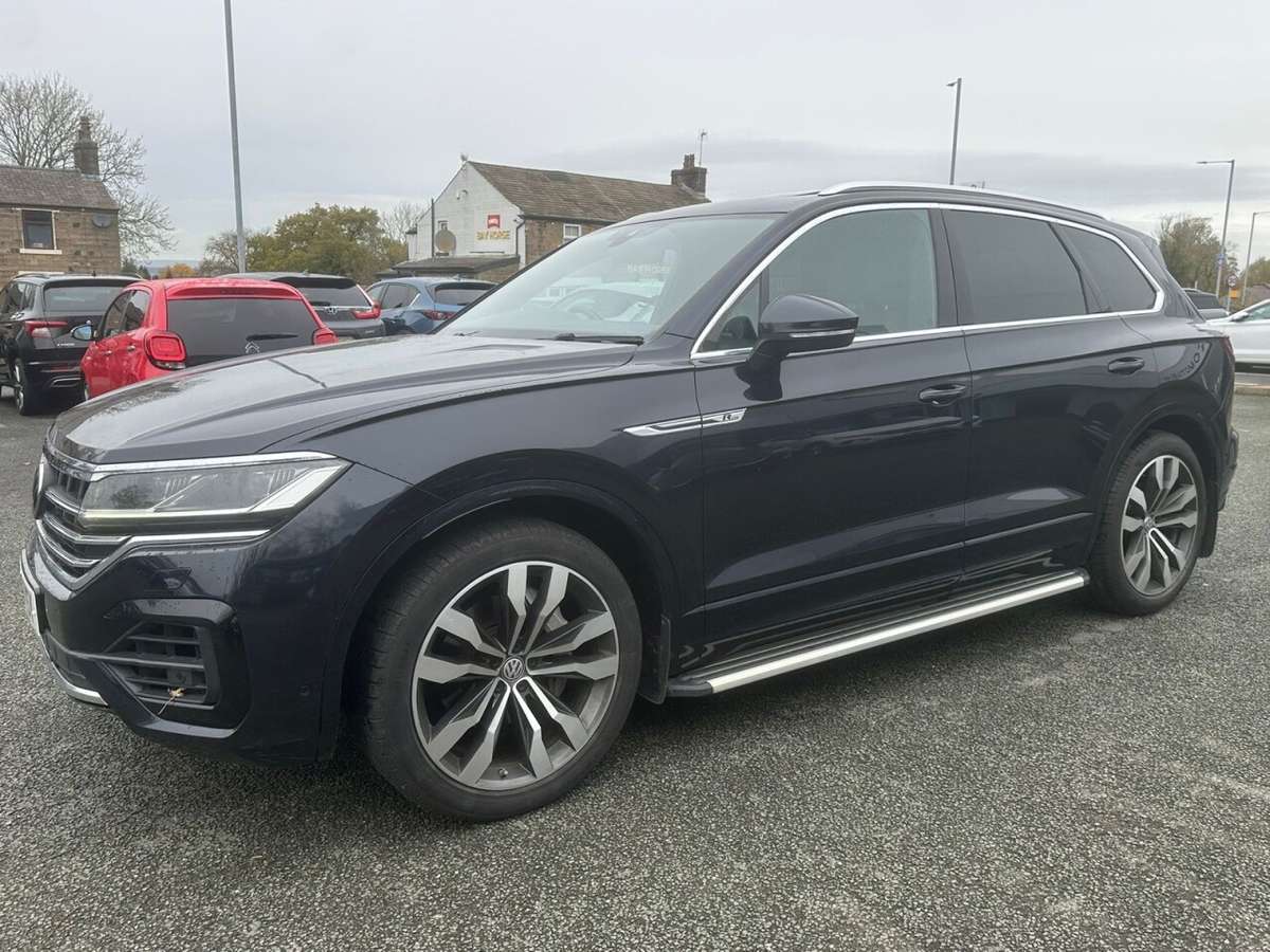 Check out this Volkswagen Touareg 2019 Petrol Automatic