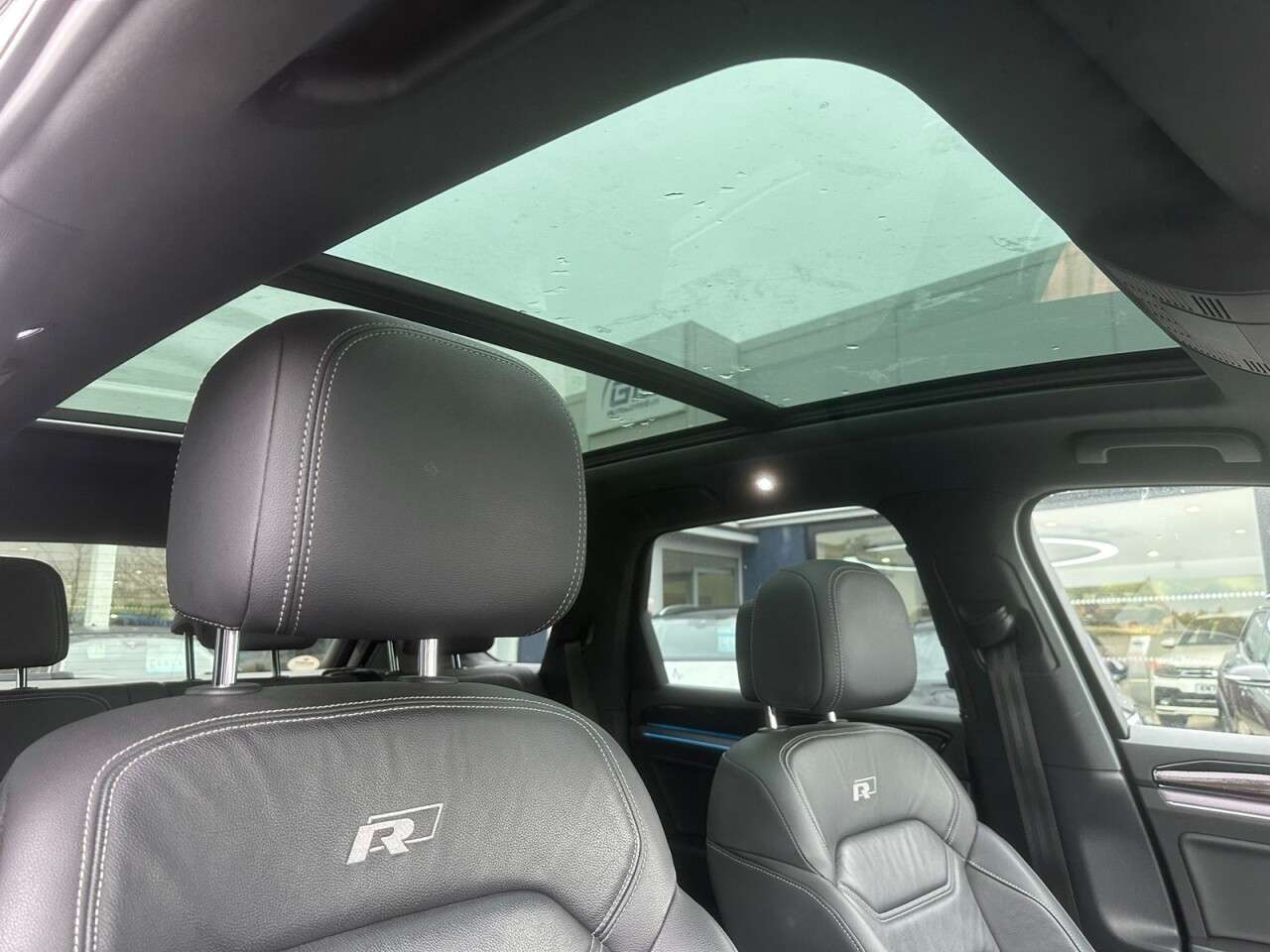 2019 VOLKSWAGEN TOUAREG 2019 VOLKSWAGEN TOUAREG