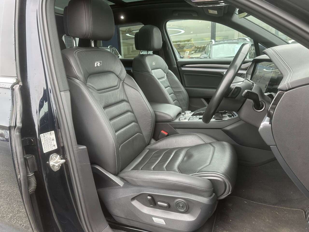 2019 VOLKSWAGEN TOUAREG 2019 VOLKSWAGEN TOUAREG