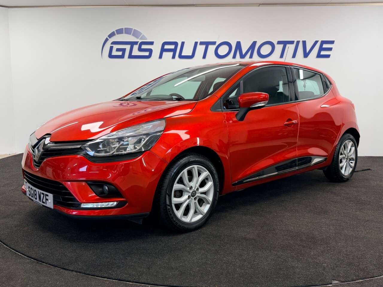 2018 RENAULT CLIO 2018 RENAULT CLIO