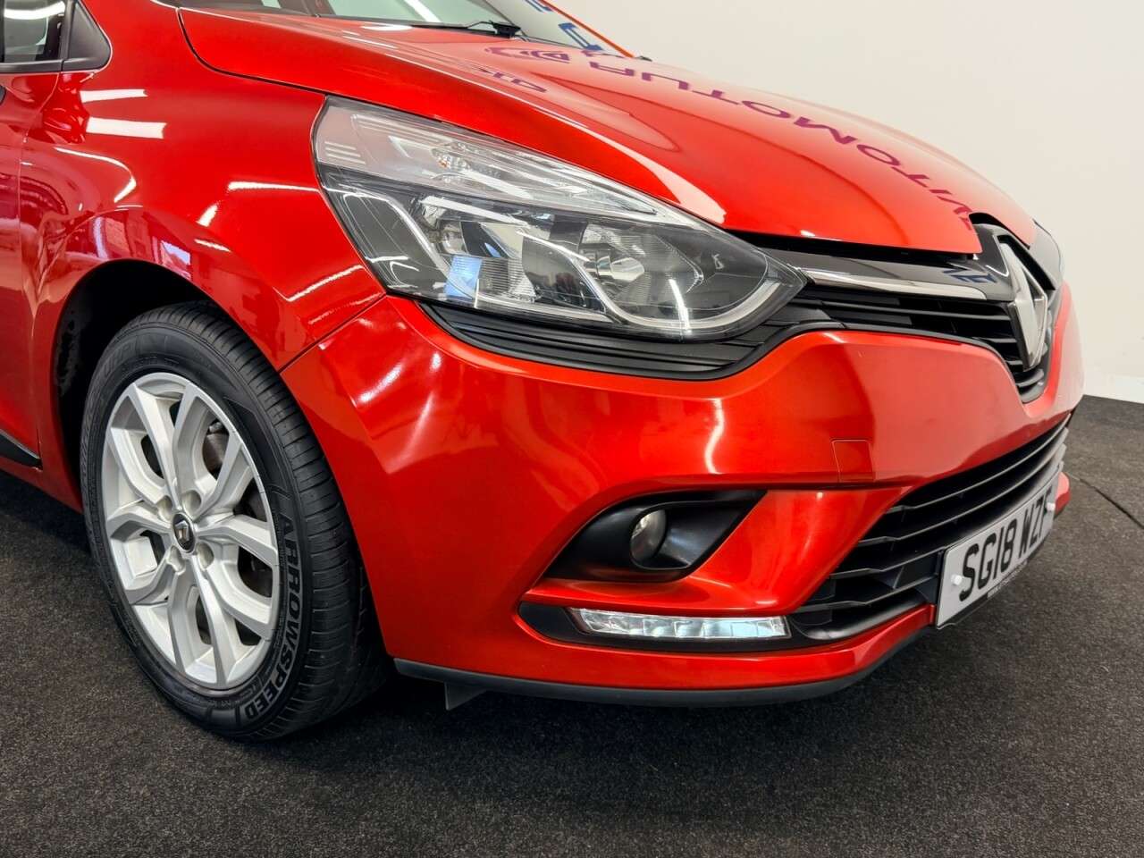 2018 RENAULT CLIO 2018 RENAULT CLIO