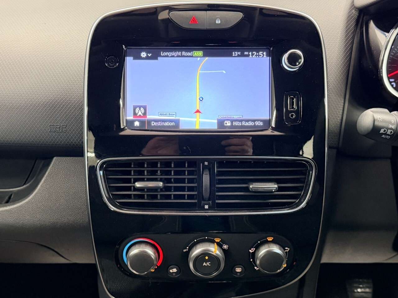 2018 RENAULT CLIO 2018 RENAULT CLIO