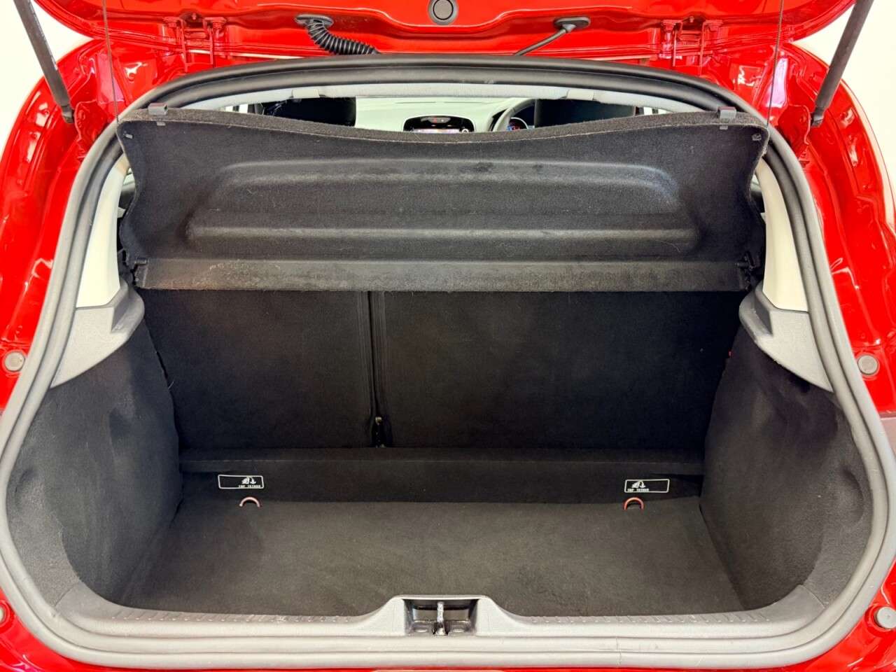 2018 RENAULT CLIO 2018 RENAULT CLIO