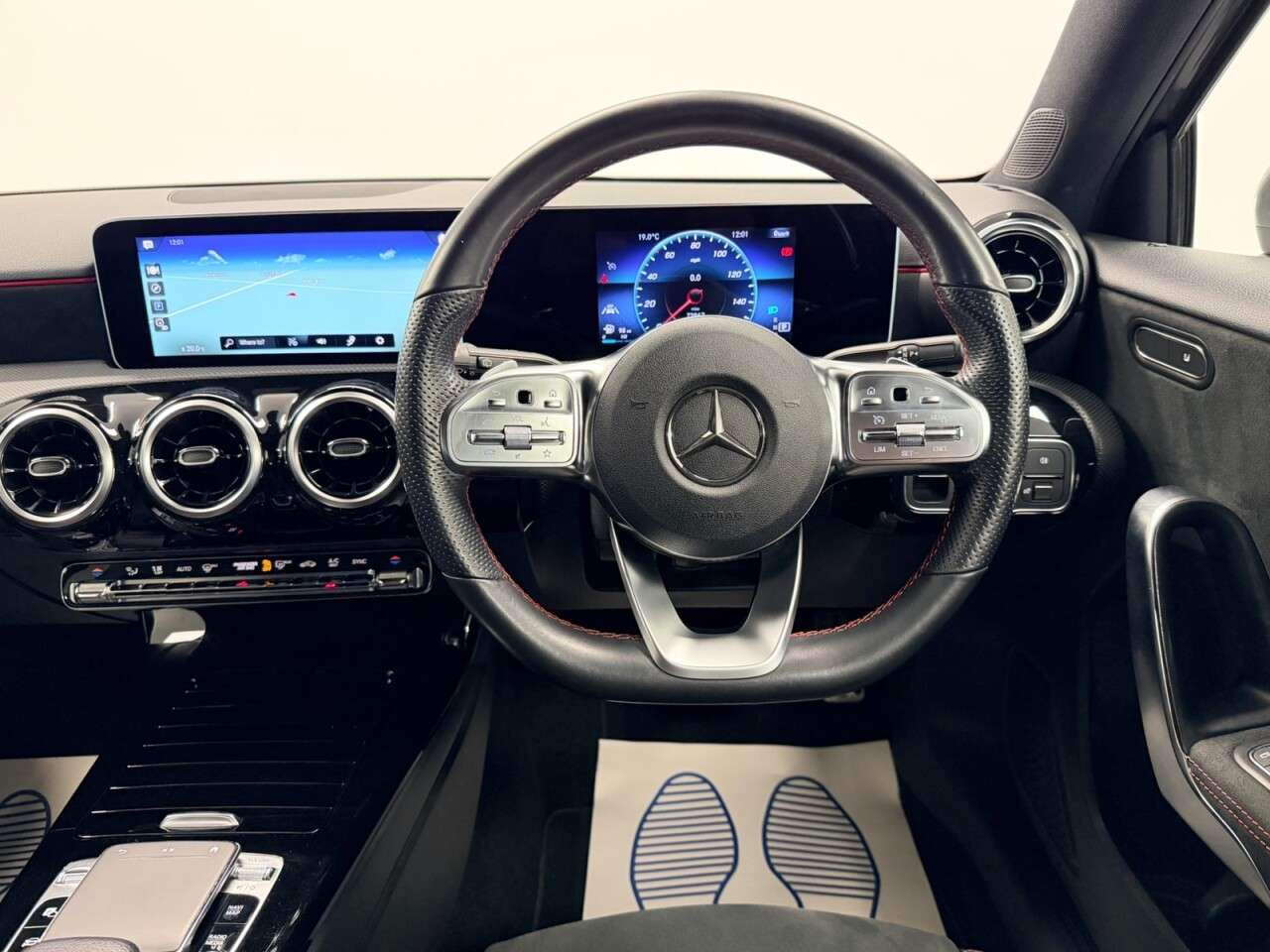 2019 MERCEDES-BENZ A CLASS 2019 MERCEDES-BENZ A CLASS