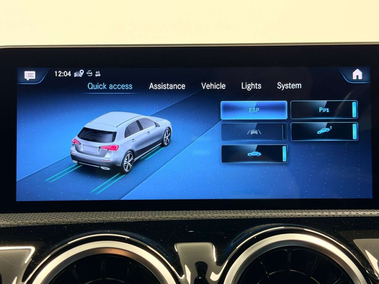 2019 MERCEDES-BENZ A CLASS 2019 MERCEDES-BENZ A CLASS