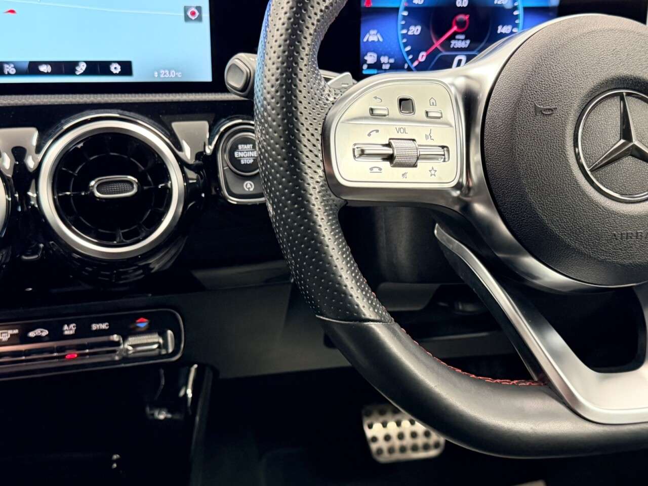 2019 MERCEDES-BENZ A CLASS 2019 MERCEDES-BENZ A CLASS