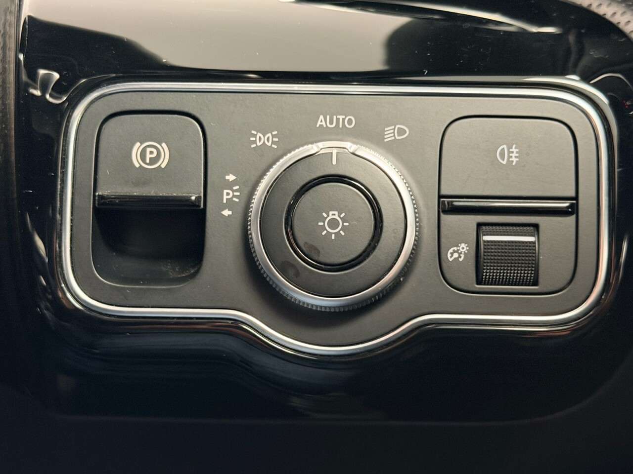 2019 MERCEDES-BENZ A CLASS 2019 MERCEDES-BENZ A CLASS