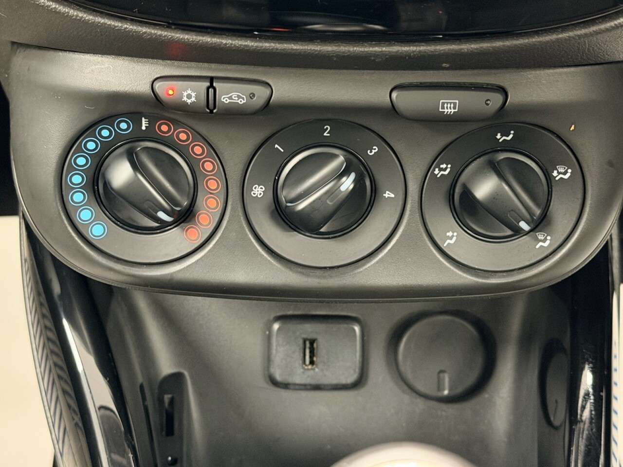 2018 VAUXHALL ADAM 2018 VAUXHALL ADAM