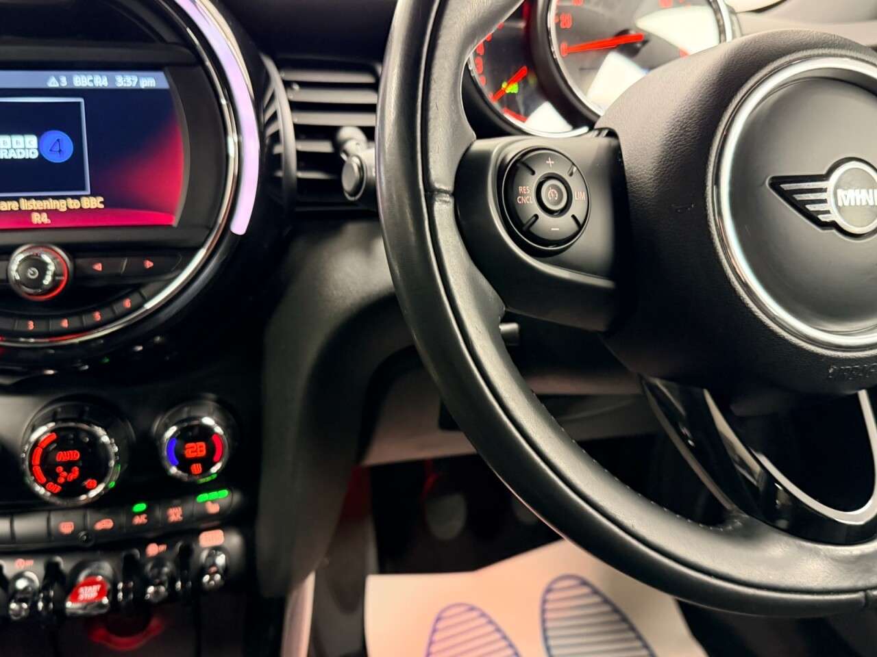 2018 MINI HATCH 2018 MINI HATCH