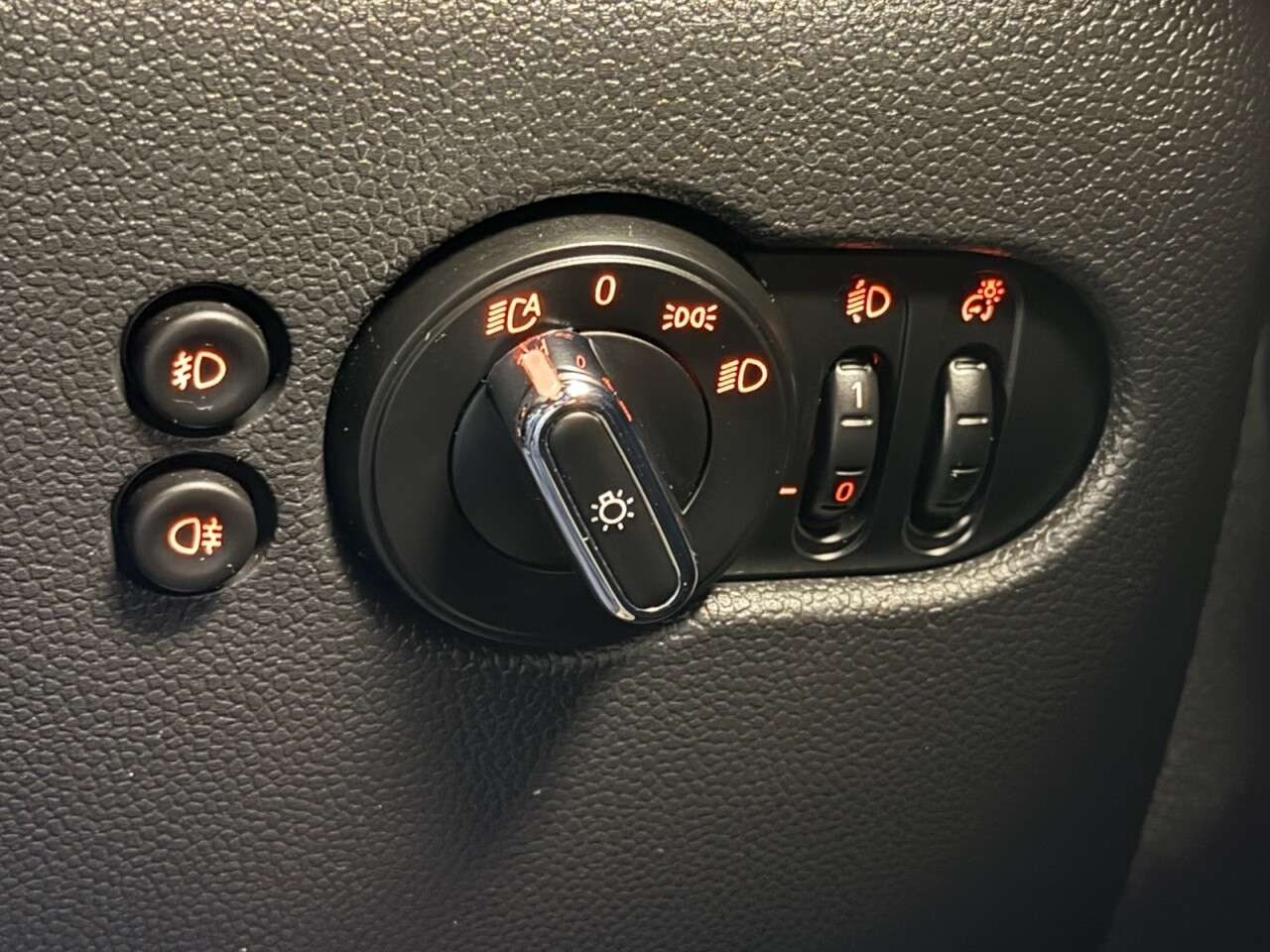 2018 MINI HATCH 2018 MINI HATCH