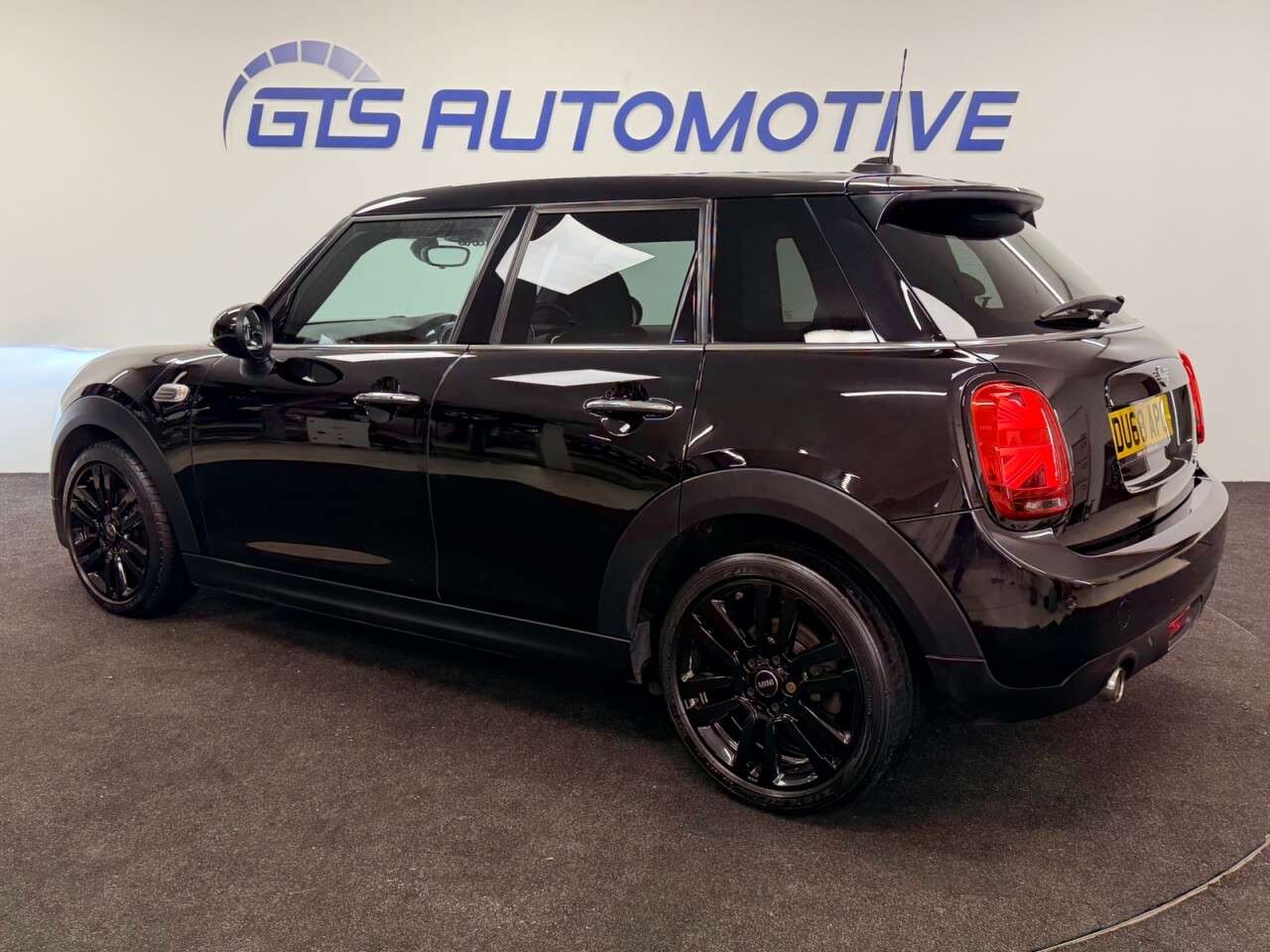 2018 MINI HATCH 2018 MINI HATCH
