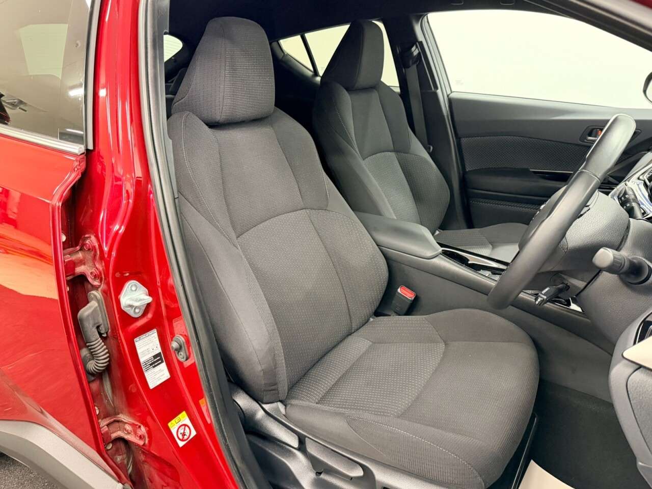 2019 TOYOTA C-HR 2019 TOYOTA C-HR