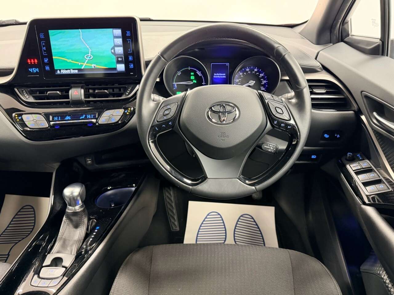 2019 TOYOTA C-HR 2019 TOYOTA C-HR