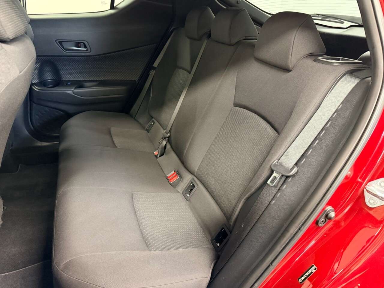 2019 TOYOTA C-HR 2019 TOYOTA C-HR