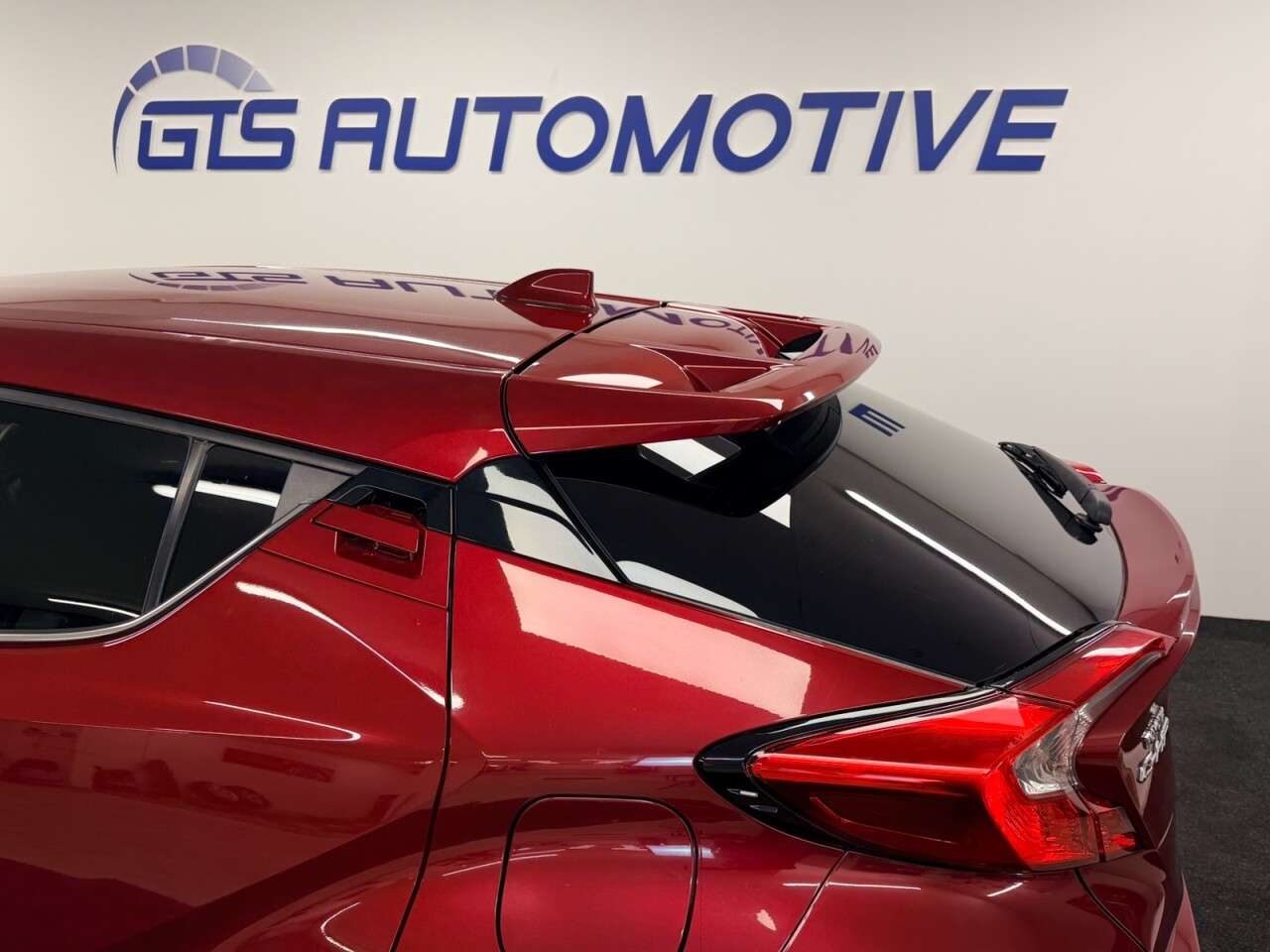 2019 TOYOTA C-HR 2019 TOYOTA C-HR