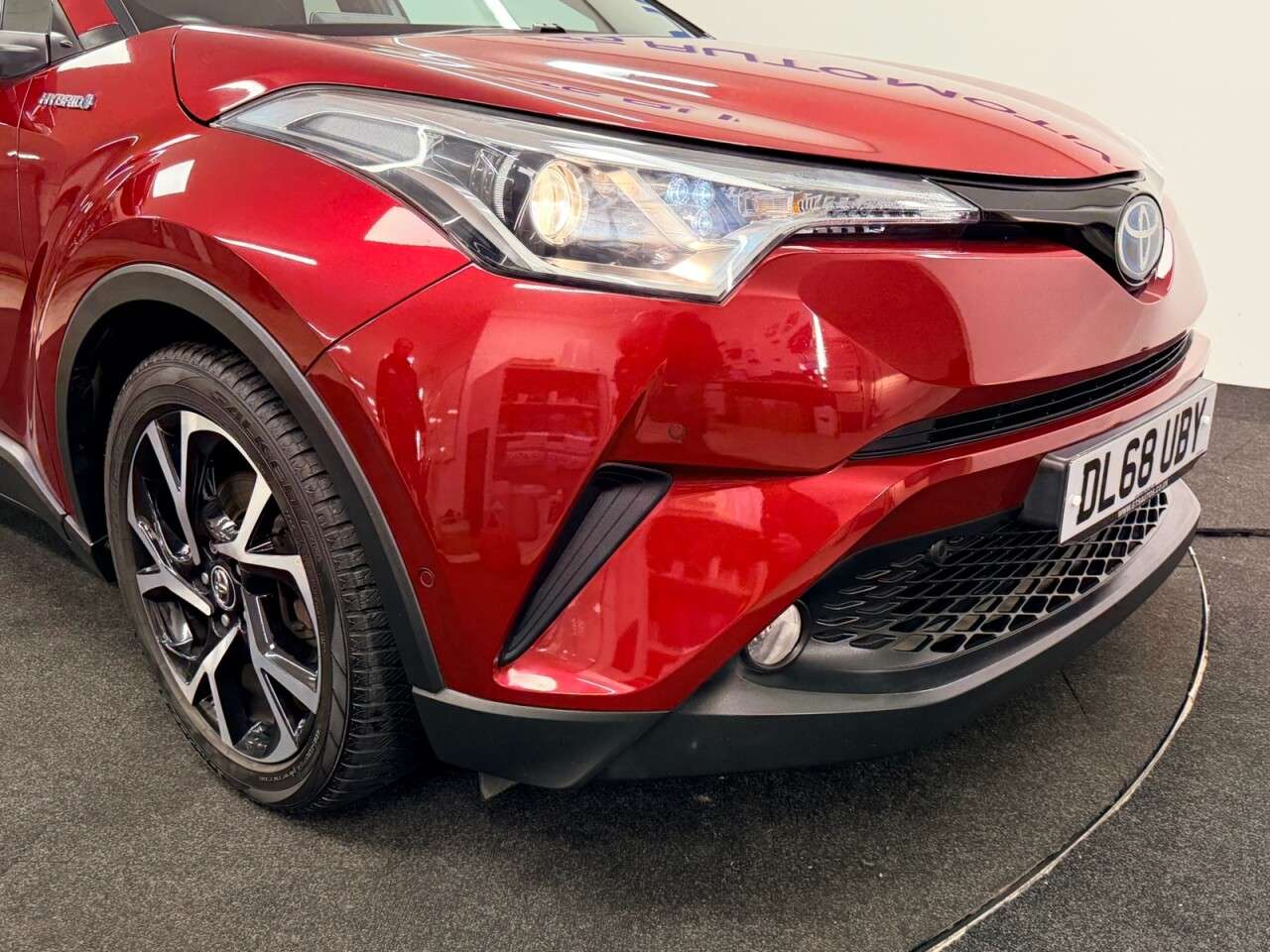 2019 TOYOTA C-HR 2019 TOYOTA C-HR