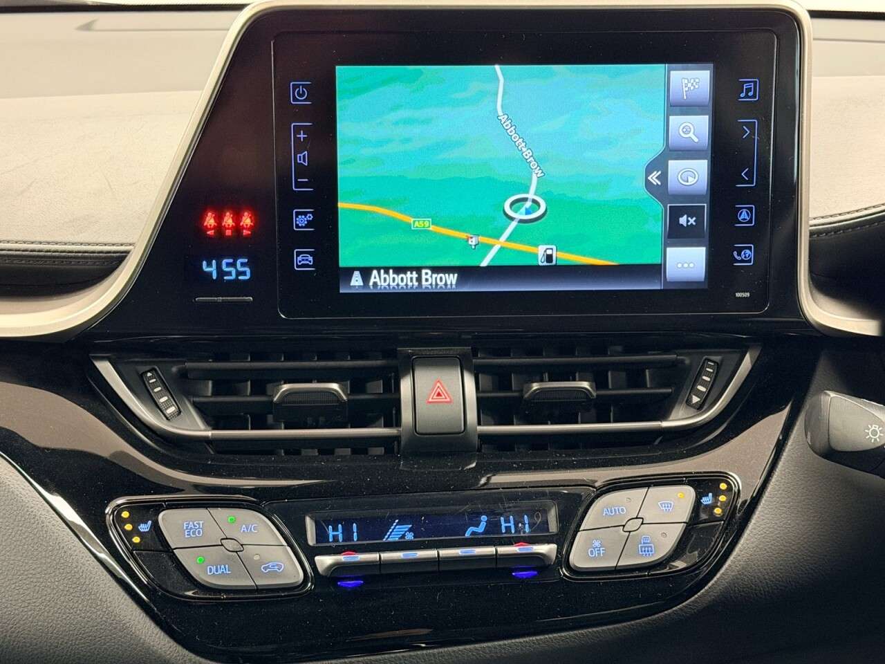 2019 TOYOTA C-HR 2019 TOYOTA C-HR