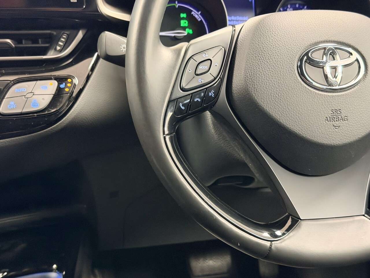 2019 TOYOTA C-HR 2019 TOYOTA C-HR