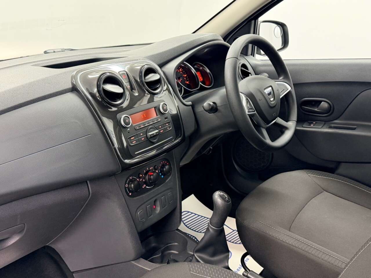 2018 DACIA SANDERO 2018 DACIA SANDERO