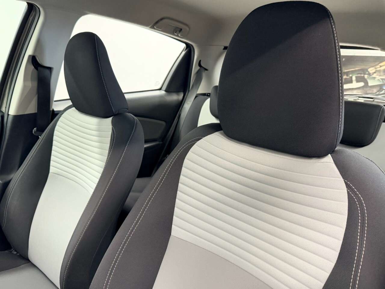 2017 TOYOTA YARIS 2017 TOYOTA YARIS