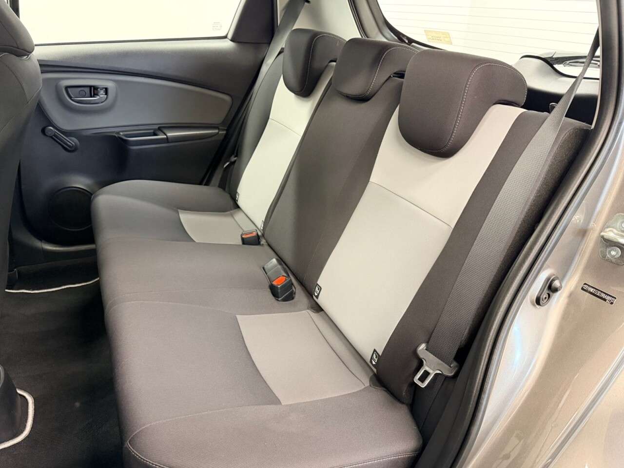 2017 TOYOTA YARIS 2017 TOYOTA YARIS