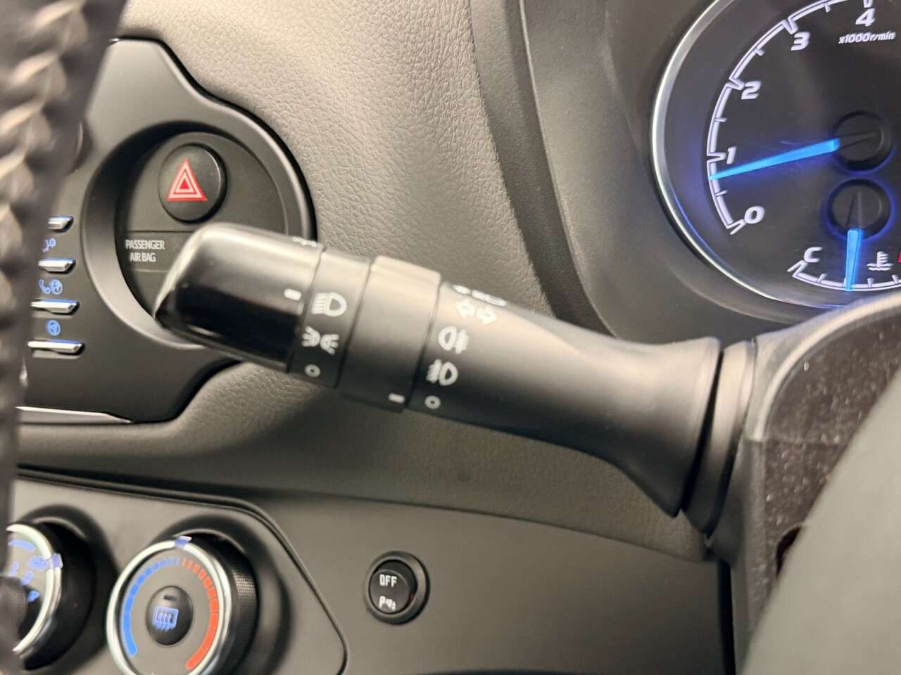 2017 TOYOTA YARIS 2017 TOYOTA YARIS