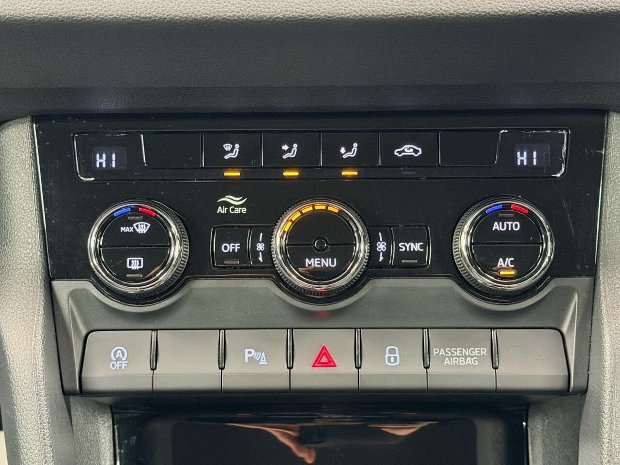 2019 SKODA KAROQ 2019 SKODA KAROQ