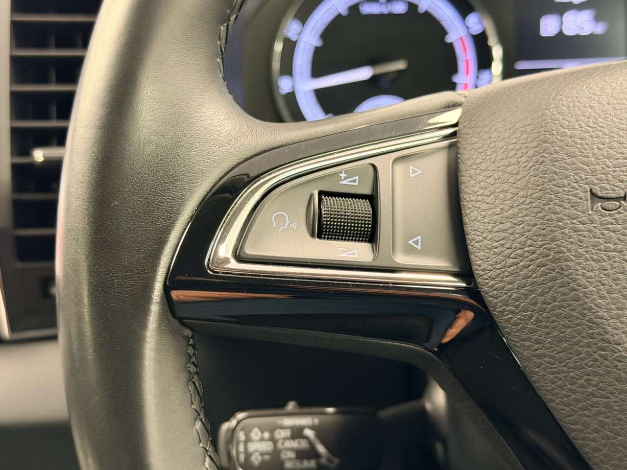 2019 SKODA KAROQ 2019 SKODA KAROQ