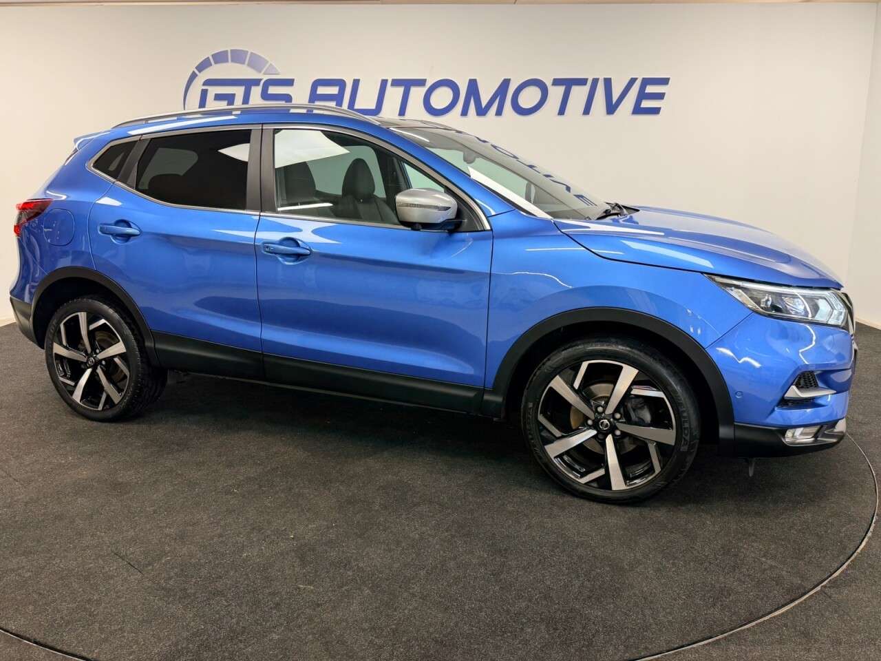 A 2019 NISSAN QASHQAI 1.5 dCi TEKNA+ 115 BHP + SAT NAV +GLASS SUNROOF + HEATED LEATHER + CAMERAS A 2019 NISSAN QASHQAI 1.5 dCi TEKNA+ 115 BHP + SAT NAV +GLASS SUNROOF + HEATED LEATHER + CAMERAS