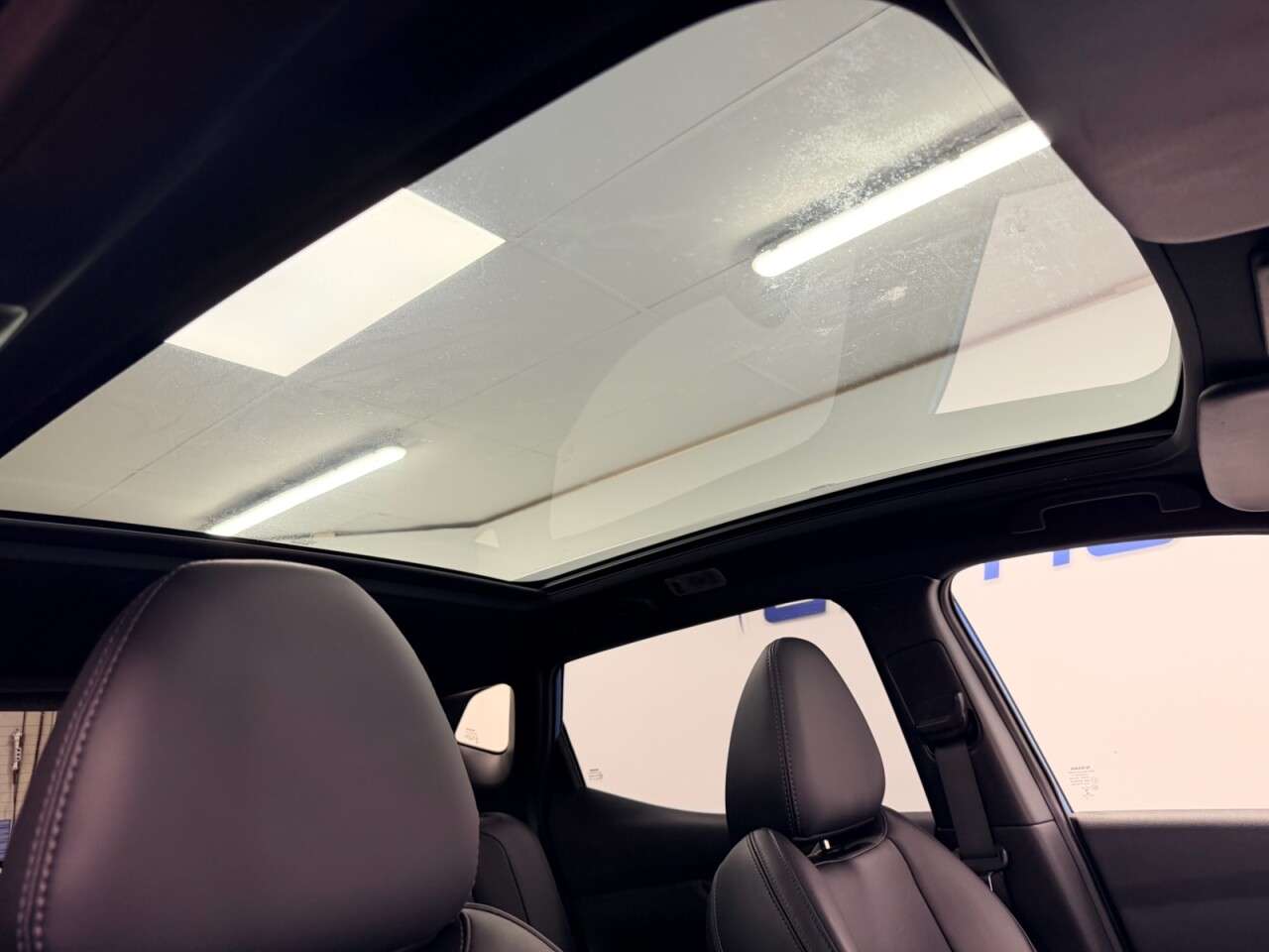 A 2019 NISSAN QASHQAI 1.5 dCi TEKNA+ 115 BHP + SAT NAV +GLASS SUNROOF + HEATED LEATHER + CAMERAS A 2019 NISSAN QASHQAI 1.5 dCi TEKNA+ 115 BHP + SAT NAV +GLASS SUNROOF + HEATED LEATHER + CAMERAS