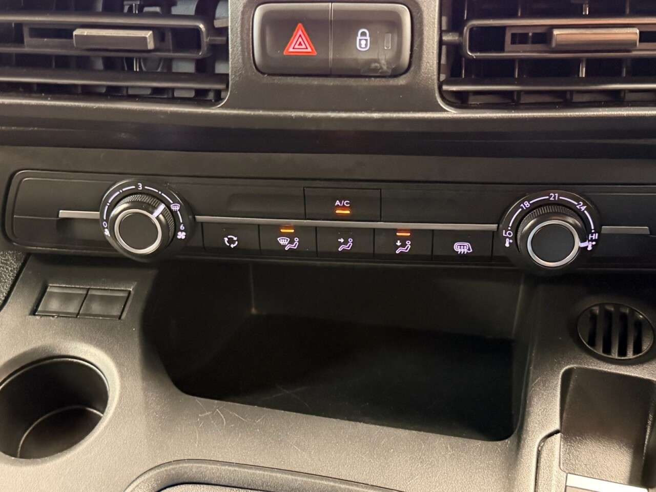 2022 PEUGEOT PARTNER 2022 PEUGEOT PARTNER