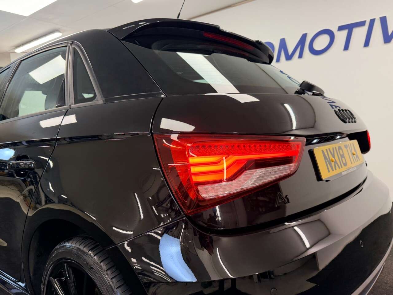 2018 AUDI A1 2018 AUDI A1