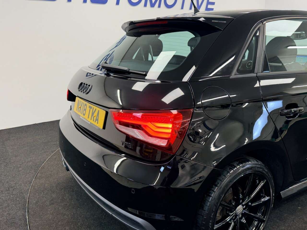 2018 AUDI A1 2018 AUDI A1