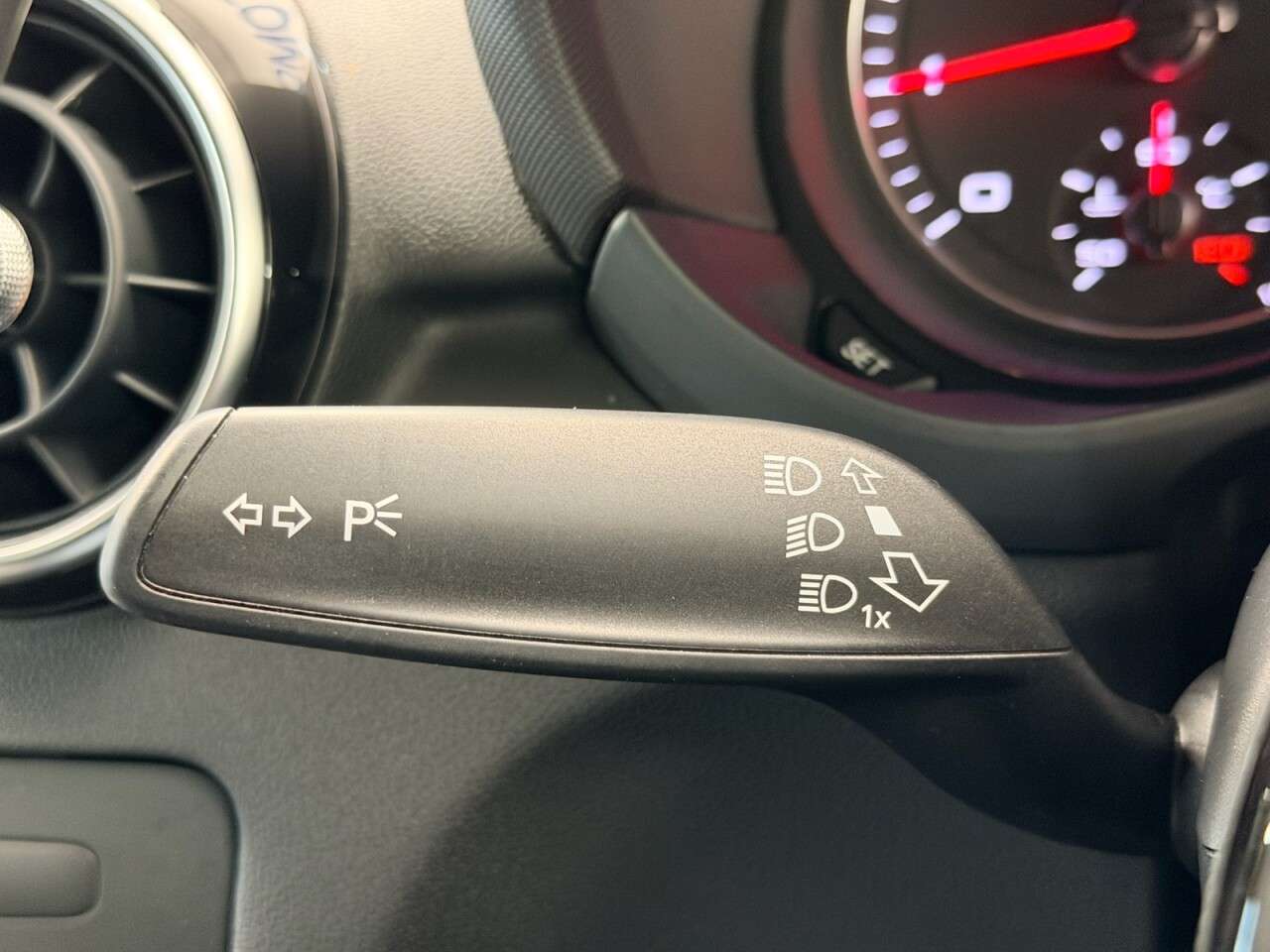 2018 AUDI A1 2018 AUDI A1