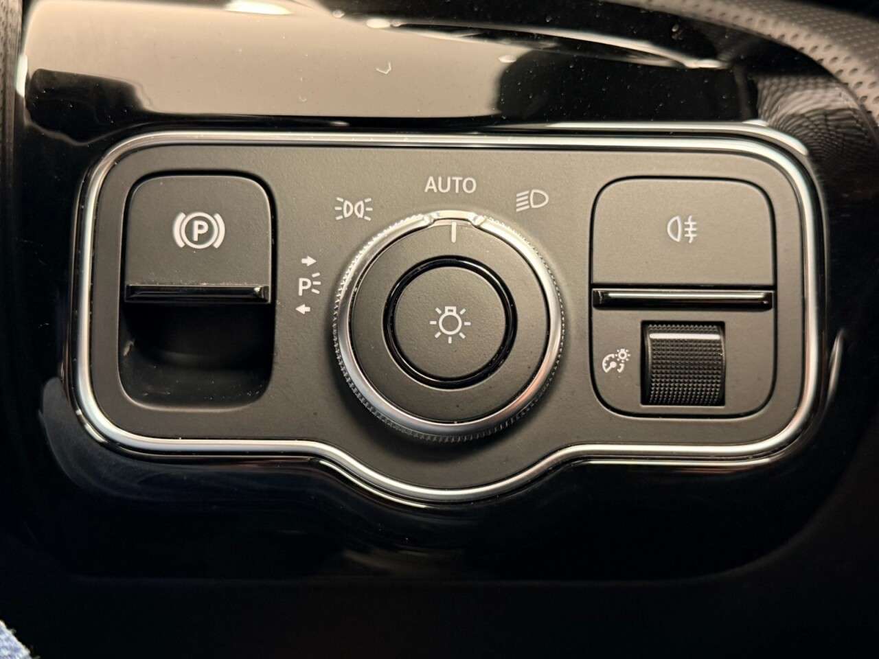 2019 MERCEDES-BENZ A CLASS 2019 MERCEDES-BENZ A CLASS