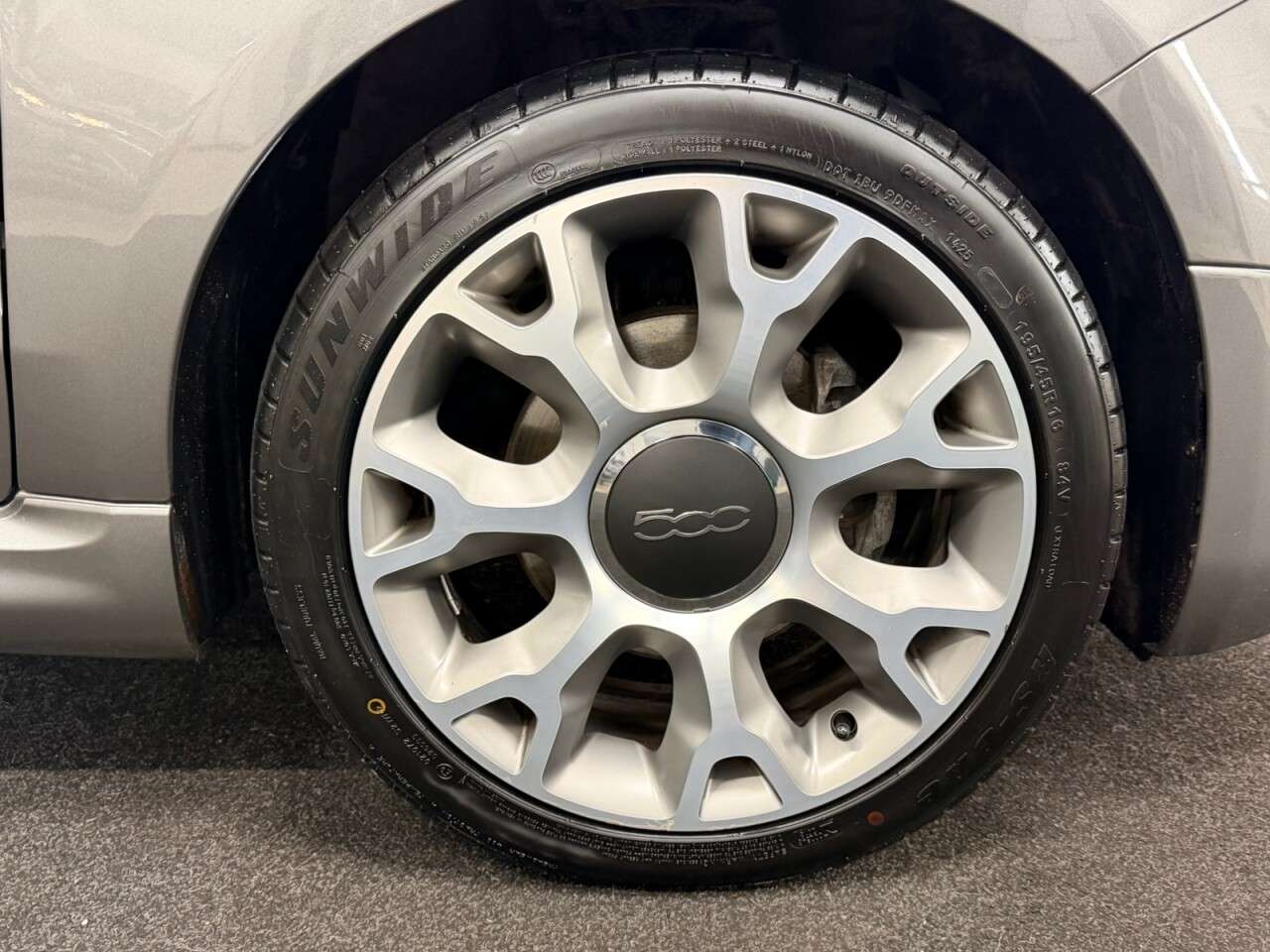 2020 FIAT 500 2020 FIAT 500