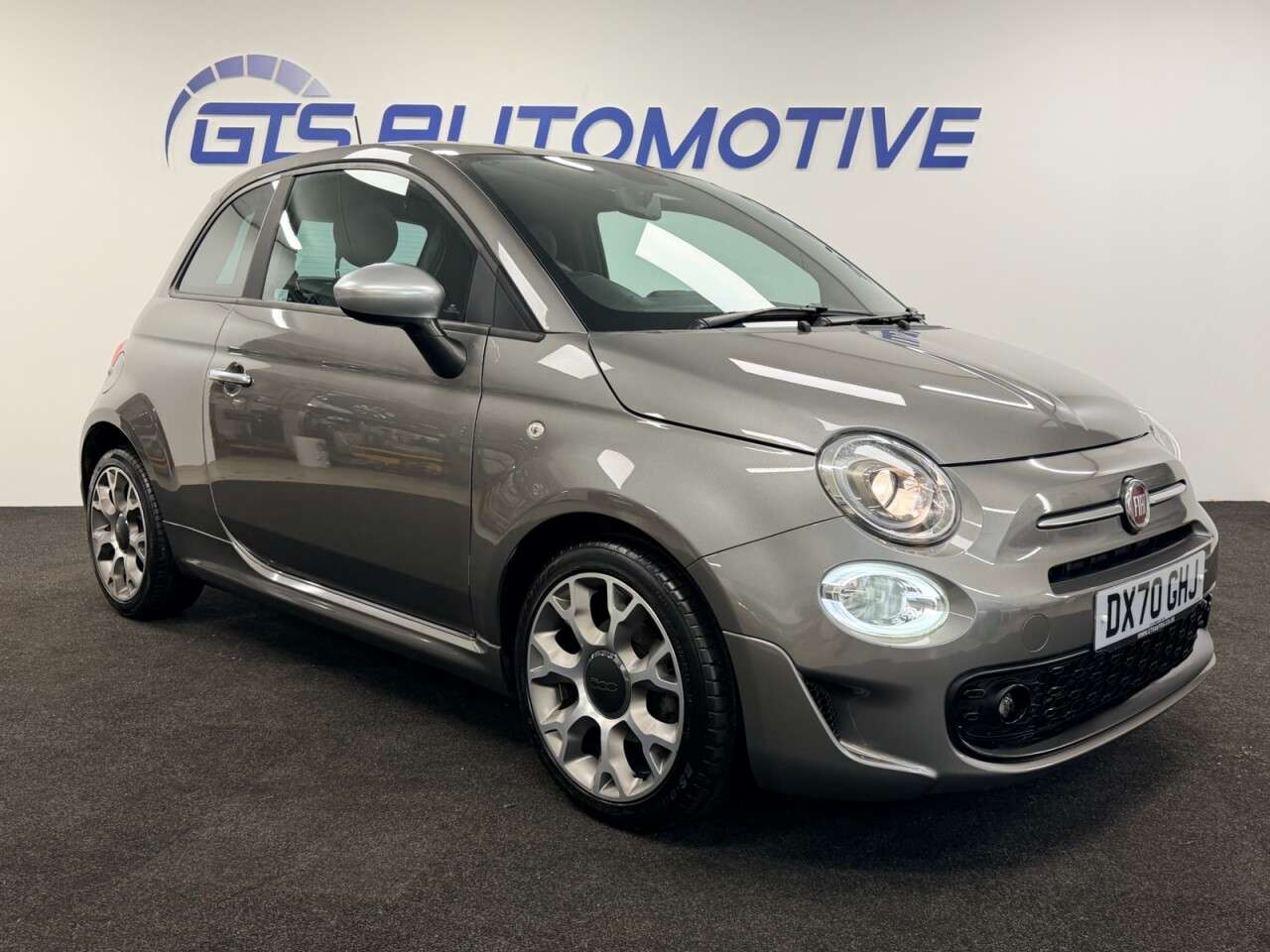 2020 FIAT 500 2020 FIAT 500