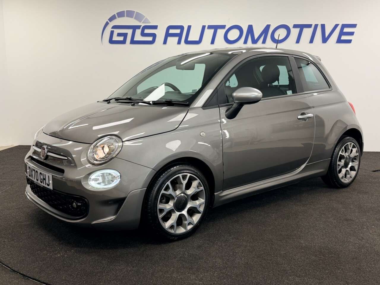 2020 FIAT 500 2020 FIAT 500
