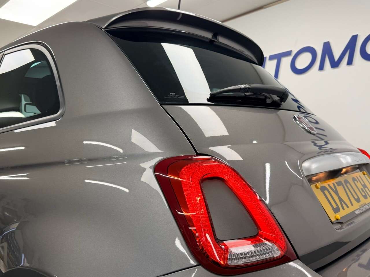 2020 FIAT 500 2020 FIAT 500