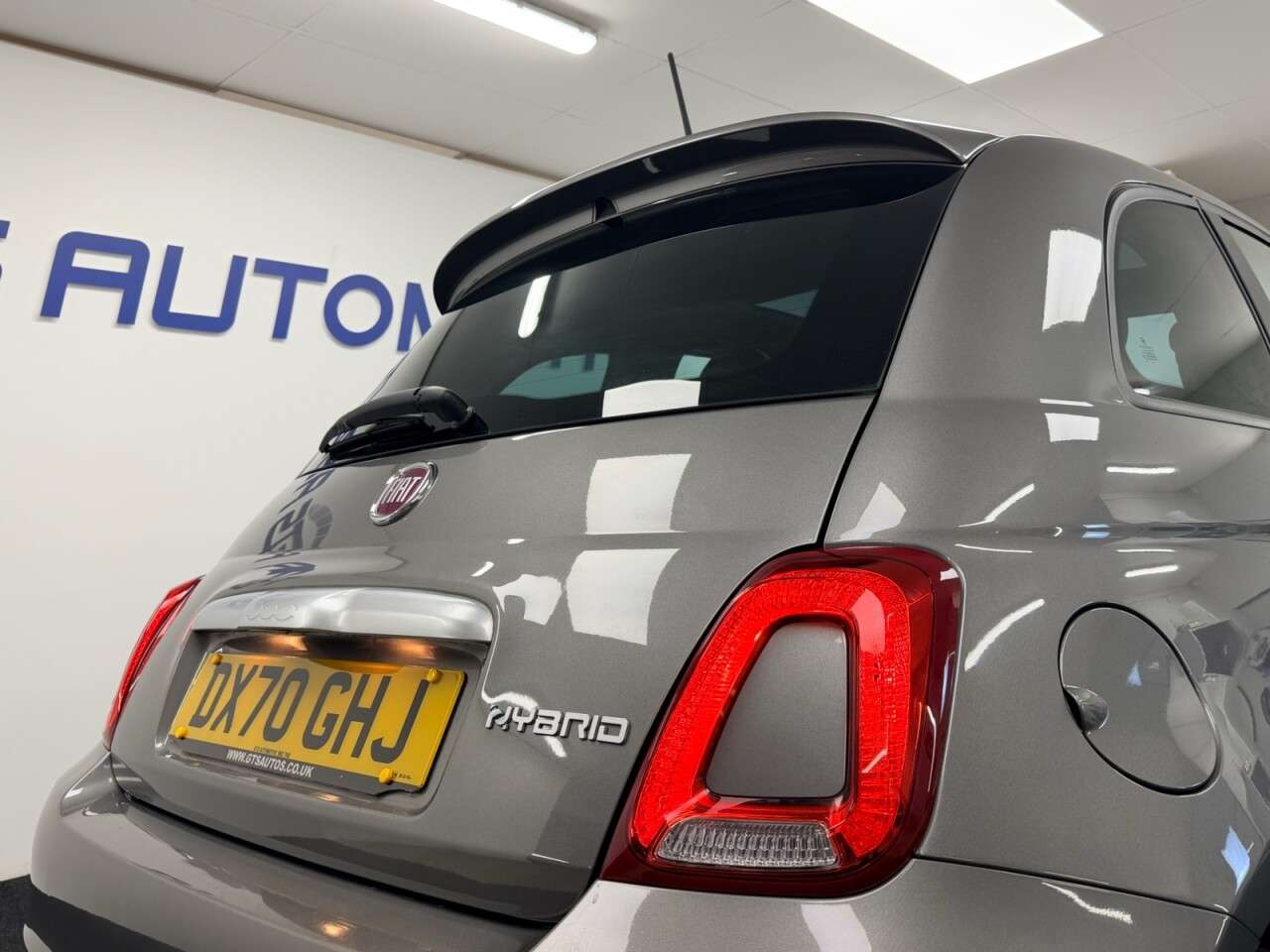 2020 FIAT 500 2020 FIAT 500